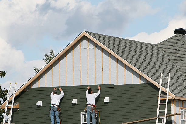 Professional Siding technician working in Halifax, NC